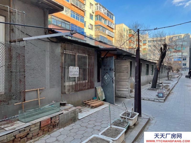 (出售)錦州凌河區(qū) 售安和里42號(hào)樓車棚