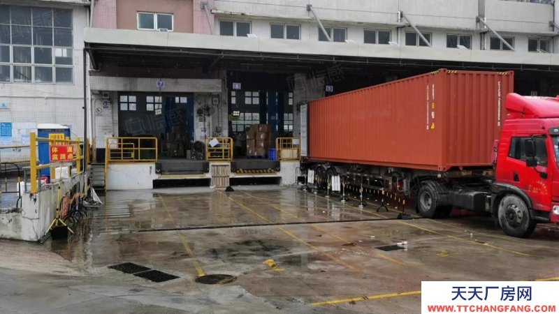 (出租) 深圳石巖紅本獨院鋼構5000平一樓廠房出租物流倉庫帶卸貨平臺分租