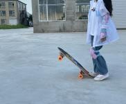 (出租) 廠房高度9米，占地面積10000平方米。