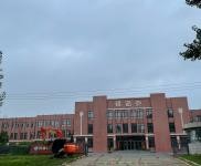 (出租) 原廠房為藥品生產(chǎn)企業(yè)，辦公環(huán)境好，廠房寬敞。