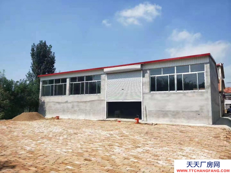 濱州陽(yáng)信倉(cāng)庫(kù)寬敞，帶有停車(chē)院子