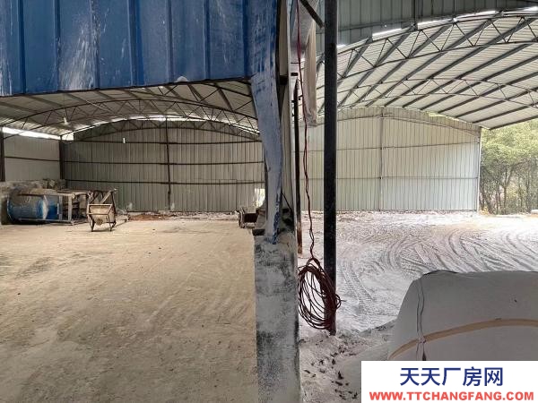 岳陽市岳陽區(qū) 107國道旁,往新開方向五百米!