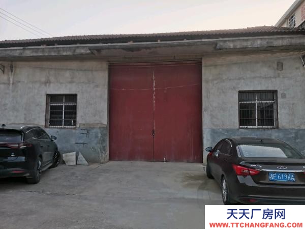 岳陽(yáng)市岳陽(yáng)區(qū) 高檔倉(cāng)庫(kù)出租,中湘物流園對(duì)面,可進(jìn)掛車,防水地面