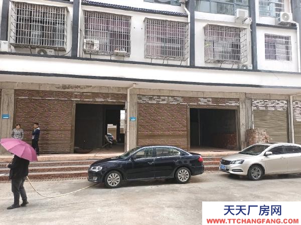 岳陽市平江區 鋪面出租，可以做倉庫使用，交通方便人員密集