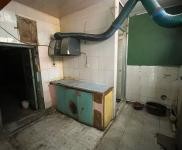 (出售) 紅旗劇場后院，240平米，手續(xù)全，誠心出售，價(jià)格可小議