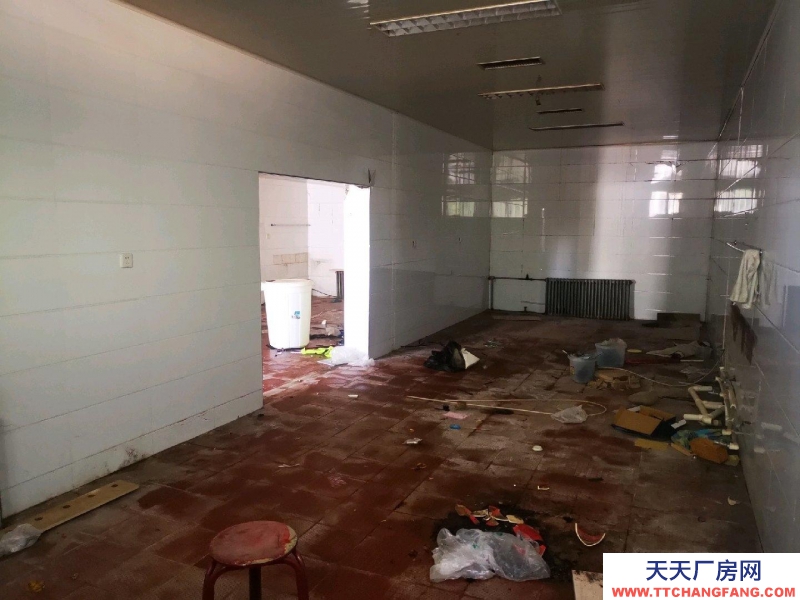 西寧市區好位置獨立庫房，停車方便，可辦公可商鋪