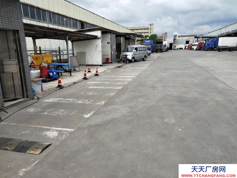 (出租) 江門江海高新區高速出口附近高臺倉物流園17000平方，丙二類消防