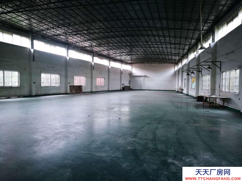 (出租) 江門鶴山市龍口高速出口對面800平方倉庫出租，配水電