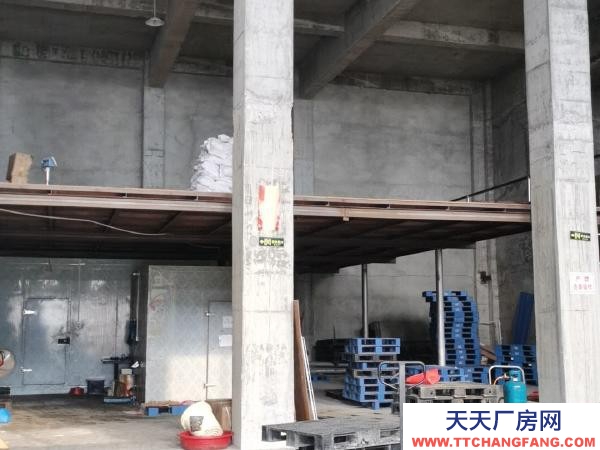 郴州市蘇仙區(qū) 大型物流園,24小時(shí)保安,無(wú)物業(yè)費(fèi)。