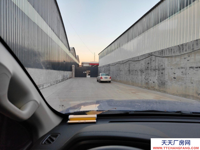 邢臺 橋東區 (出租) 可以整租，也可以分成2個700平方