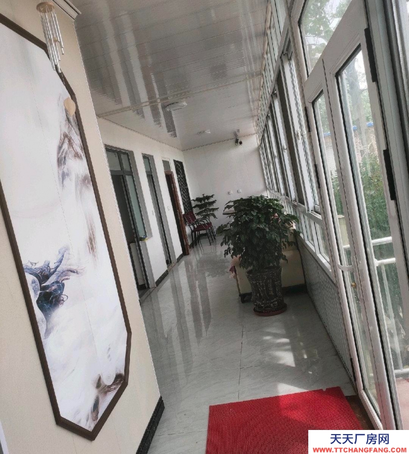 邢臺 橋西區(qū) (出租) 有一層別墅式農(nóng)家大院中興大街兩街門市 100平庫房