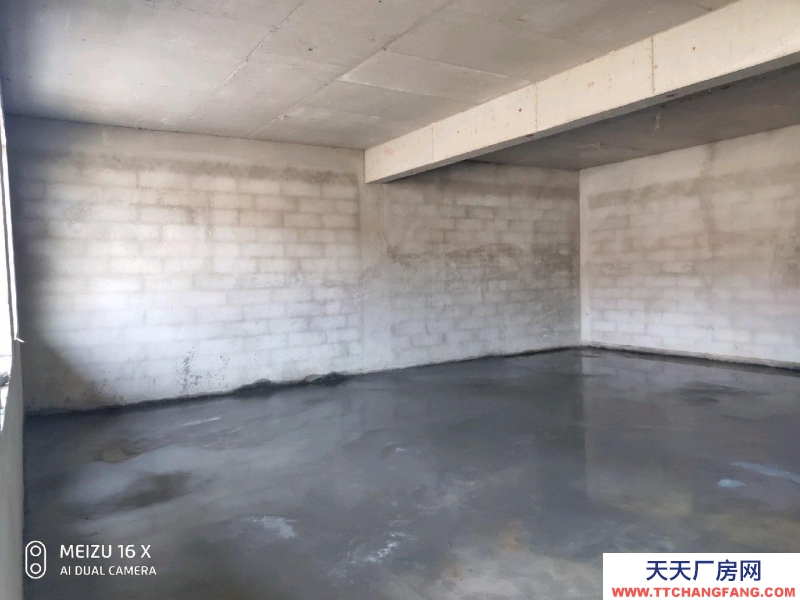 (出租) 150平大間，可做倉庫和廠房，交通便利，價錢可商量