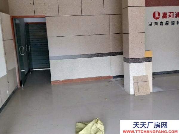 郴州市桂陽區 火田加油站旁郴桂大道旁邊 倉庫 120平米