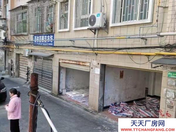 郴州市資興區 臨街，主干道附近，出行便利。