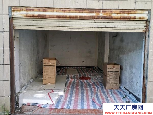 郴州市資興區 臨街，主干道附近，出行便利。