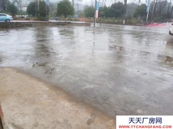 郴州市宜章區(qū) 廠房（辦公）出租，交通便利，環(huán)境宜人。