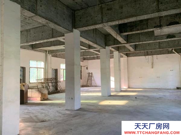 郴州市宜章區 文明北路 亞紅二手車有限公司 二樓商鋪招租啦