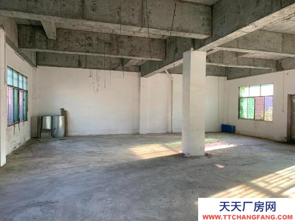 郴州市宜章區 文明北路 亞紅二手車有限公司 二樓商鋪招租啦