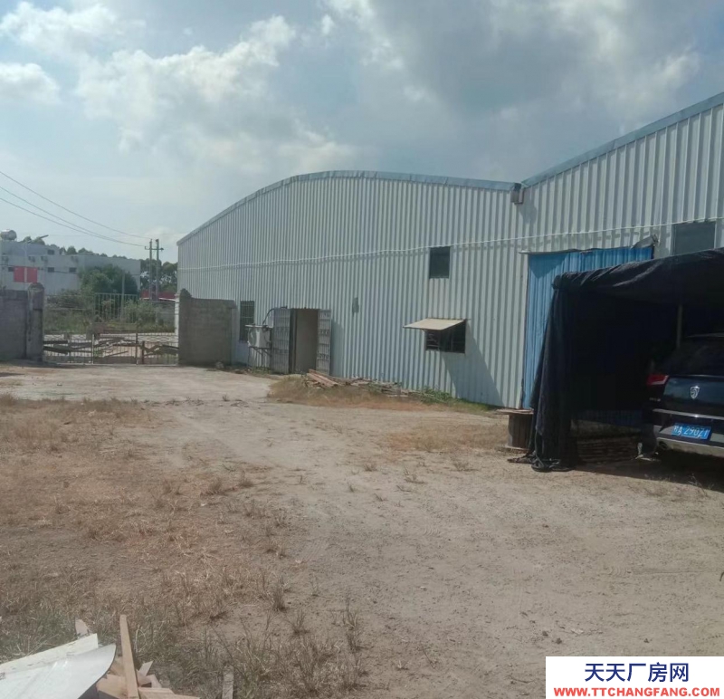 (出租) 工廠地方非常寬闊漂亮，停車方便位置好找