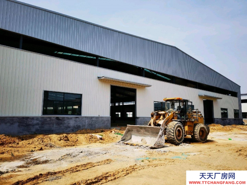 邢臺市 臨城縣 (出租) 標準9米層高廠房，三層辦公樓，可分租，可整租。