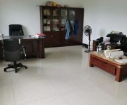 (出售) 延吉廠房高鐵站占地4000平 國(guó)有土地1000平無(wú)產(chǎn)權(quán)1000平