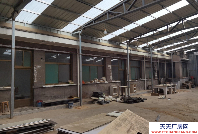 (出租) 水電齊全，三相電，廠房，展廳，辦公室一體化。