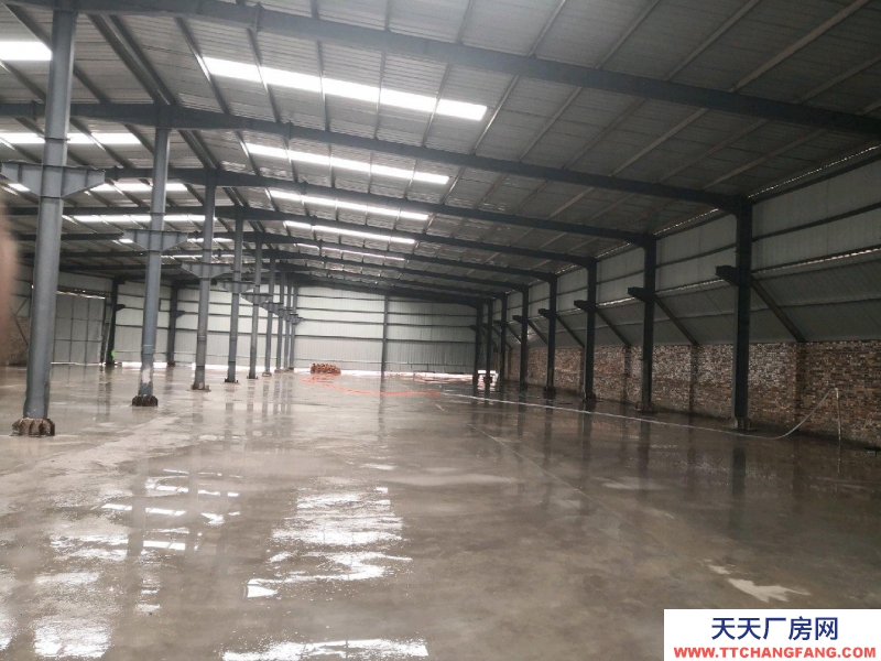 (出租) 2000平米廠房出租，水電齊全，有排水，大車出入便捷