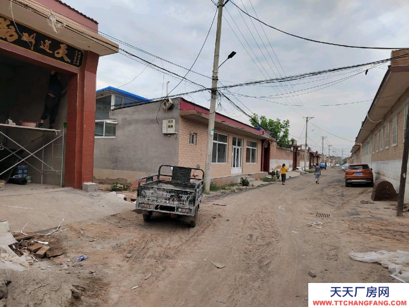 (出租) 可開超市，住人，存貨