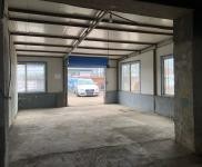 (出租)延吉 位置在面粉廠斜對面，有三項電，100平、130平等