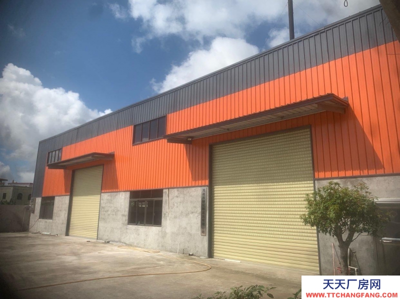 (出租) 廠房，倉庫出租，有三相電，獨立圍墻大院，門外超大空地。