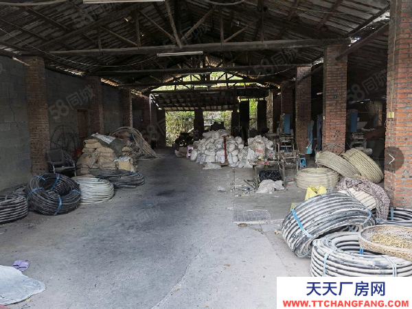 懷化市鶴城區 懷化西鐵路橋邊廠房出租 水電齊