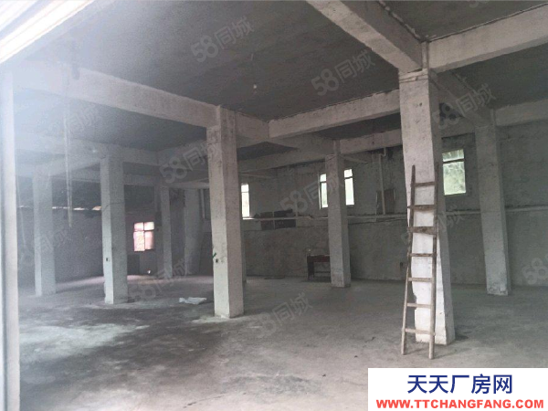 懷化市鶴城區(qū)  河西鳳坪村  一樓廠房二樓住房