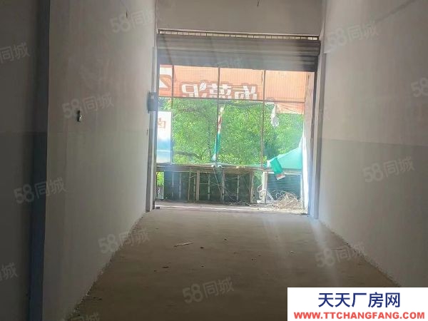 懷化市鶴城區 富城路，城市花園酒店對面.花語星辰鮮花店，146號倉庫出租！