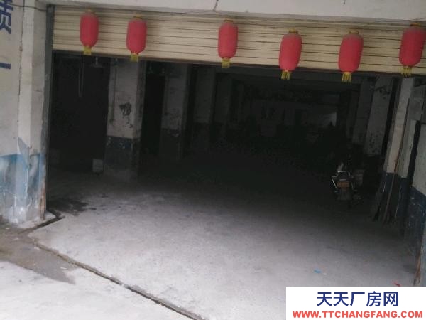 懷化市鶴城區 可做廠房，倉庫，交通方便，通水電