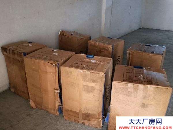 懷化市鶴城區 新家莊村億豐二手車對面