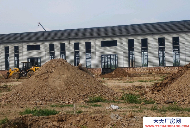 邢臺 任縣  (出售) 邢臺市任縣標準廠房層高12米可上十噸天車