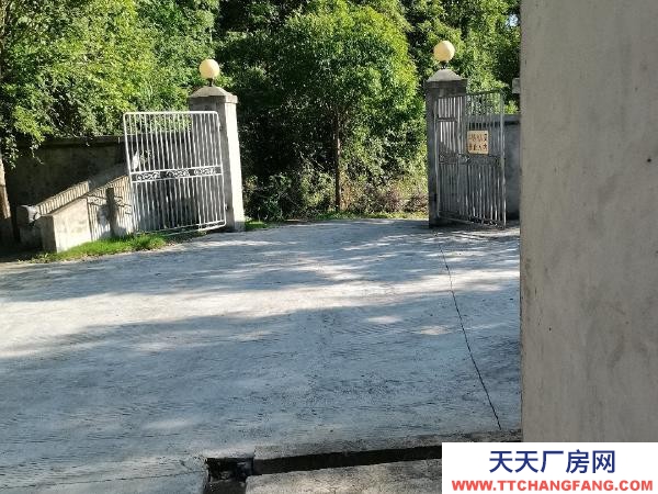 懷化市洪江區(qū) 交通方便，可進(jìn)大車，居民