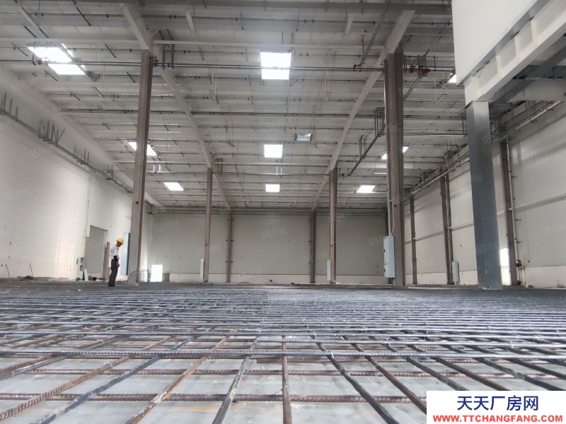 郫縣食品廠2500平可分形象好環境好可做食品倉庫食品加工