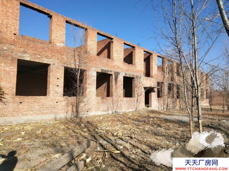 (出租) 大牛堡村大路旁，可用于廠礦，倉(cāng)儲(chǔ)，加工等