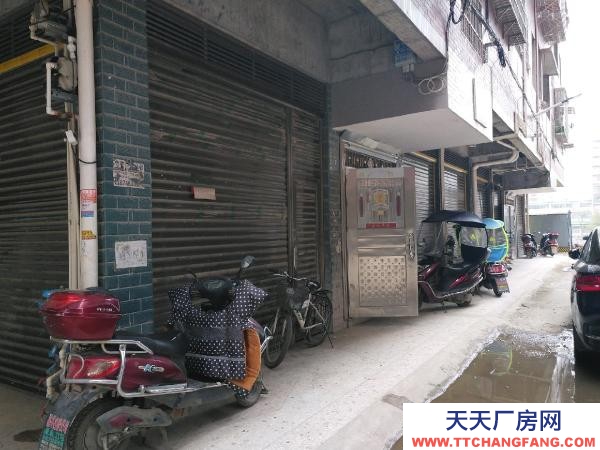 永州市冷水灘區倉庫出租 冷水灘區下河線社區 自有門面房 三面通透