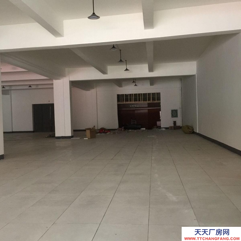 紹興市越城(出租) 袍江(湯公路與康寧路交匯)帶標(biāo)準(zhǔn)服裝廠房裝修低價(jià)出租