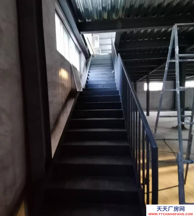 邢臺 巨鹿 (出租) 兩層廠房，適合辦幼兒園，餐飲行業火鍋制品廠房