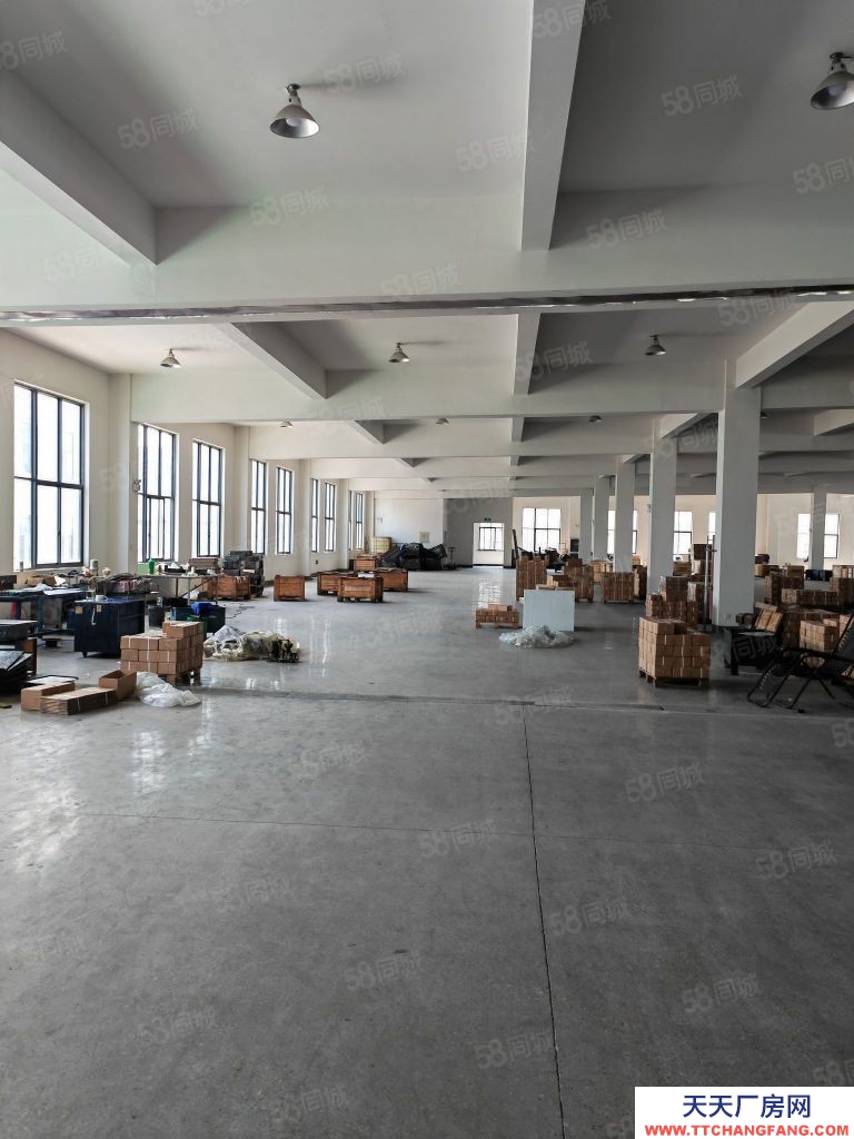 紹興市諸暨(出租) 出租諸暨店口多層廠房二樓4000方，有三噸貨梯一部在工業區內