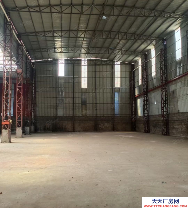 (出租) 梅州梅江江南廠房1000平，廠高無柱12元，拖頭可達！加工倉庫工廠合用！