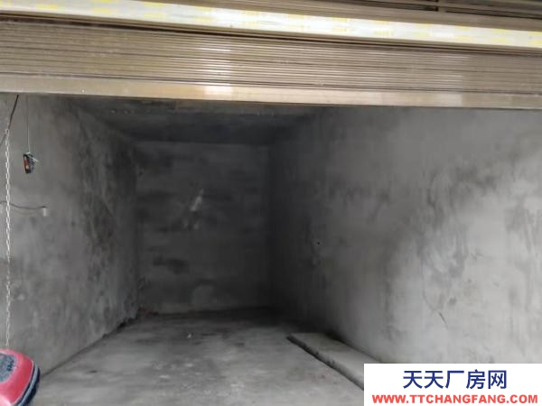 永州市道縣物資倉庫 市中心，小區車庫，可以做倉庫或者停車用