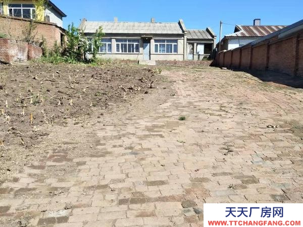 道外自己家一套農村大院房子可做小型加工廠