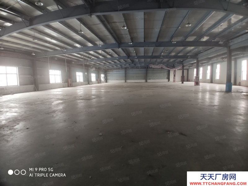 紹興市諸暨(出租) 便宜倉庫！三都工業區2000平米帶卸貨平臺倉庫出租