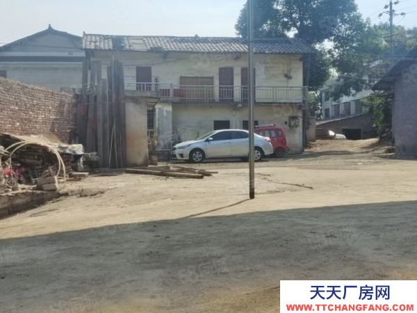 婁底市婁星機加工廠房 緊鄰G234越強石業(yè)加工廠旁房東自建標準廠房倉庫出租