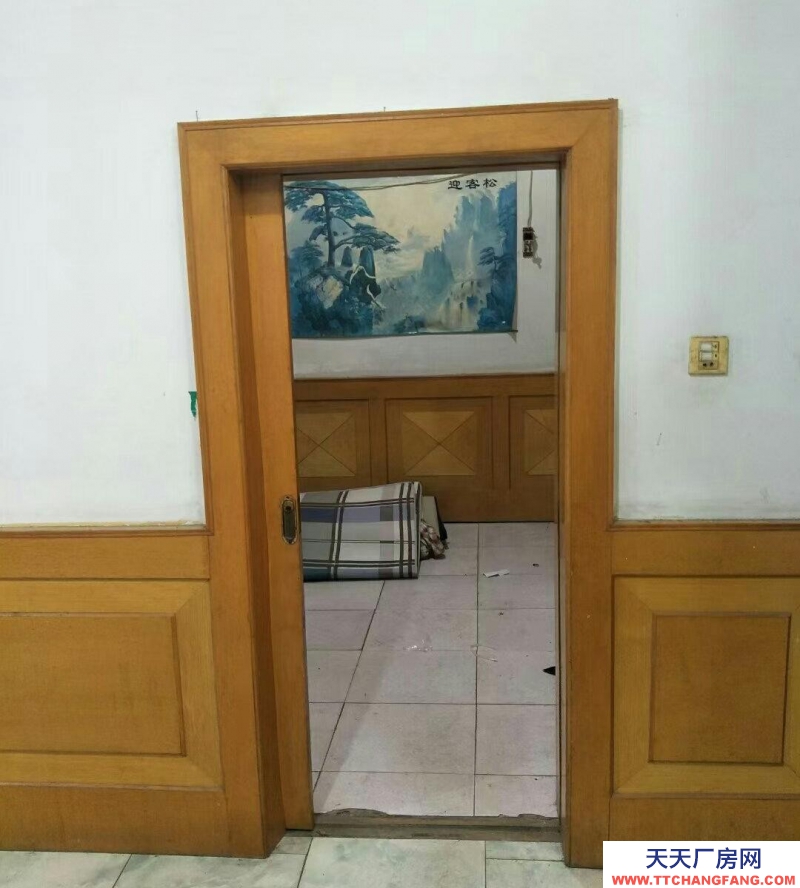 邢臺 平鄉  (出租) 內含一室一廳，人。