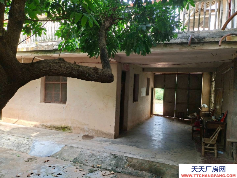 (出租) 梅州興寧自建獨棟帶車庫、花園雙層樓房可做電子加工